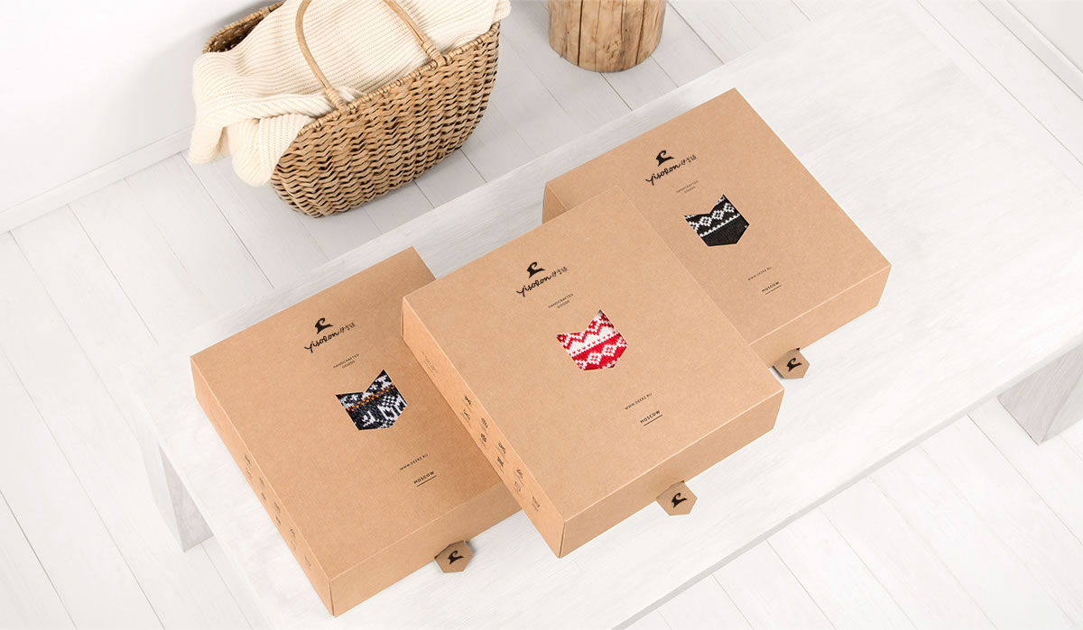 伊雪絨服飾商標(biāo)設(shè)計,伊雪絨服飾logo設(shè)計,伊雪絨服飾畫冊設(shè)計