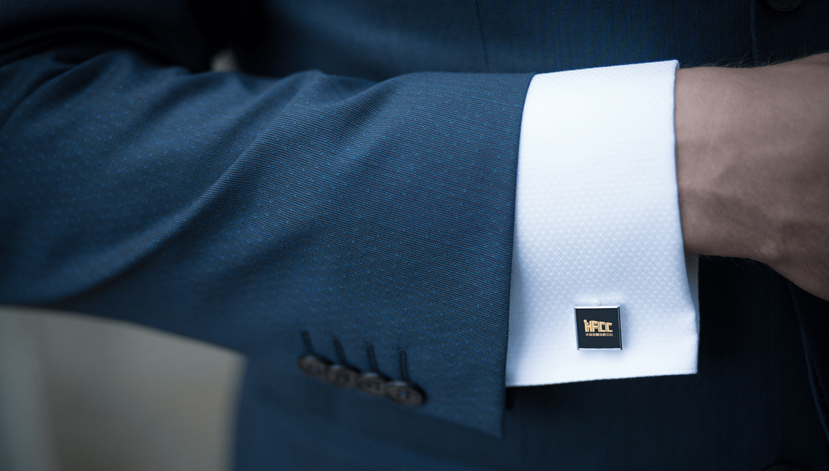 華海金融創(chuàng)新中心整體品牌VI設(shè)計(jì),華海金融創(chuàng)新中心標(biāo)志設(shè)計(jì),華海金融創(chuàng)新中心導(dǎo)視系統(tǒng)設(shè)計(jì),高端寫字樓品牌設(shè)計(jì)